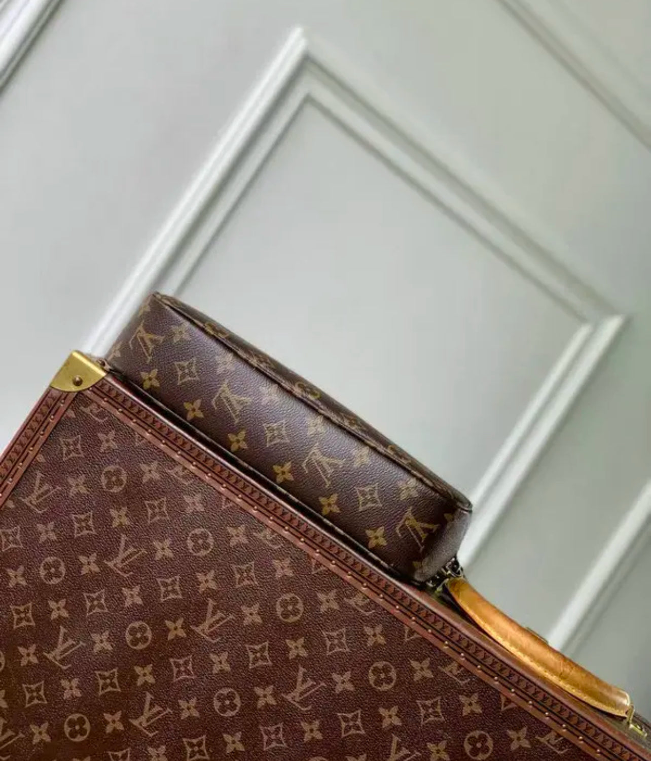 Monogram Messenger