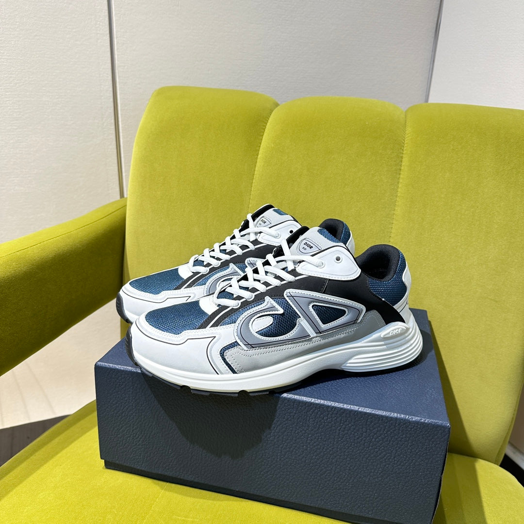 B30 Sneaker