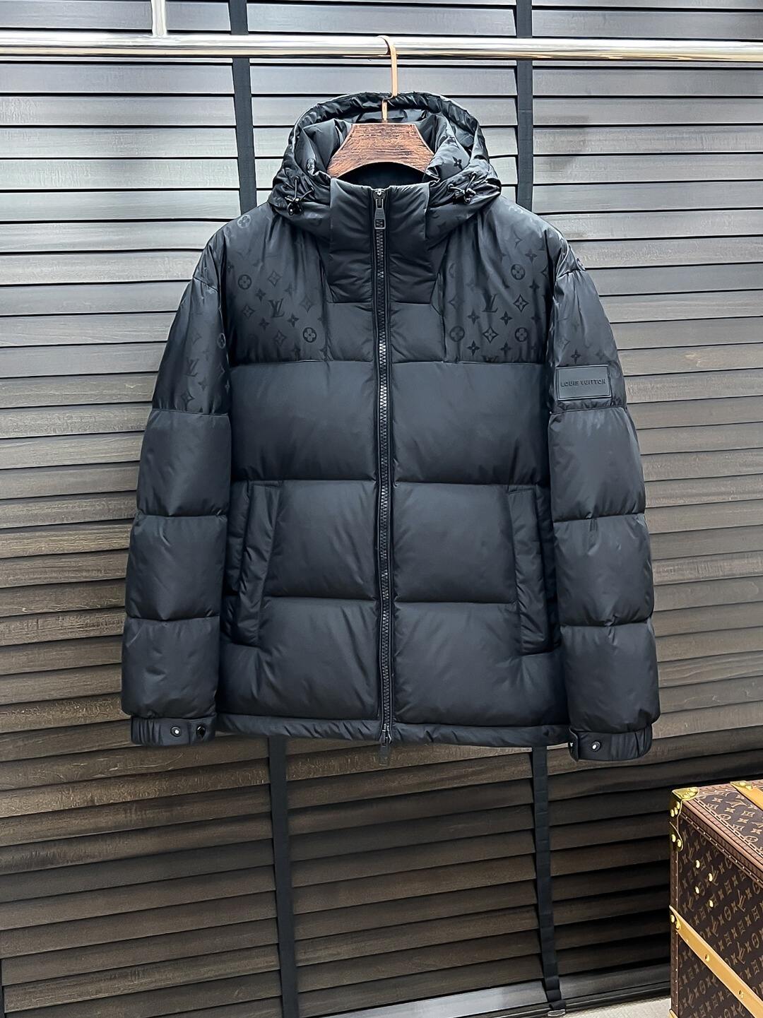 Logo Jacket