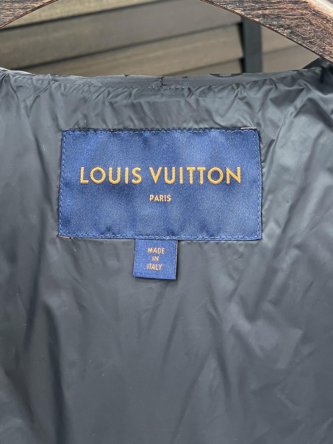 Logo Jacket