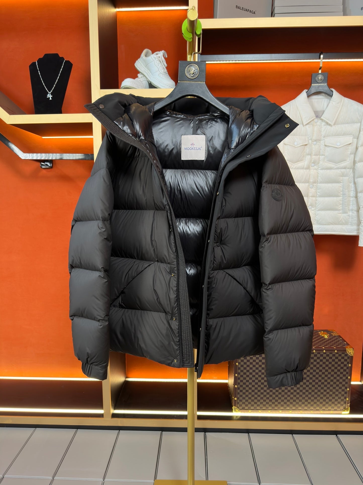 Logo Jacket