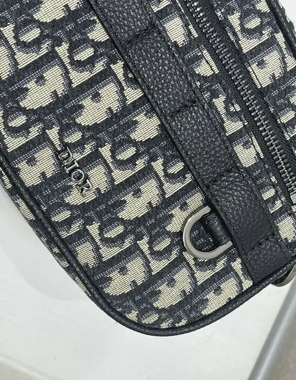 Mini Safari Bag