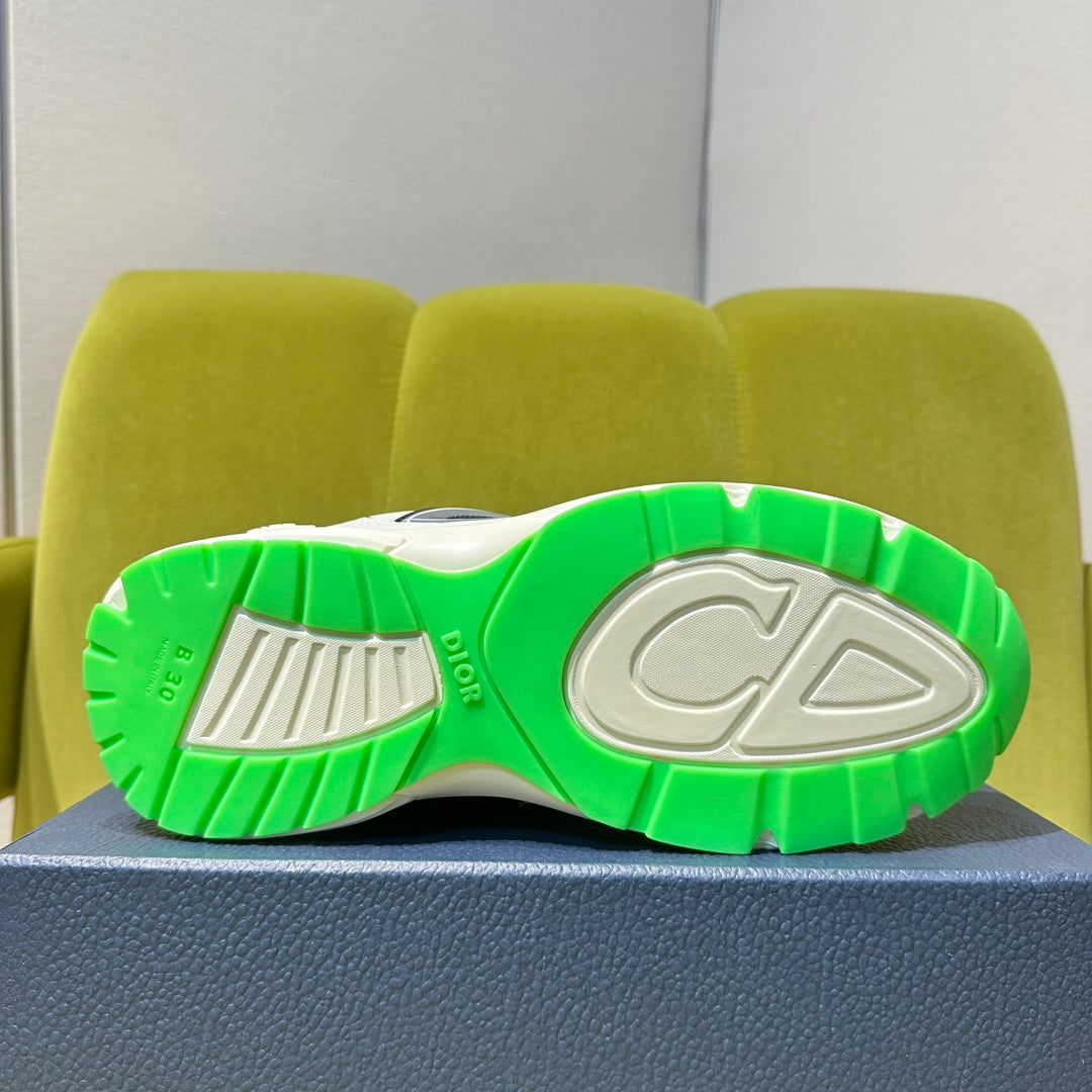 B30 Sneaker