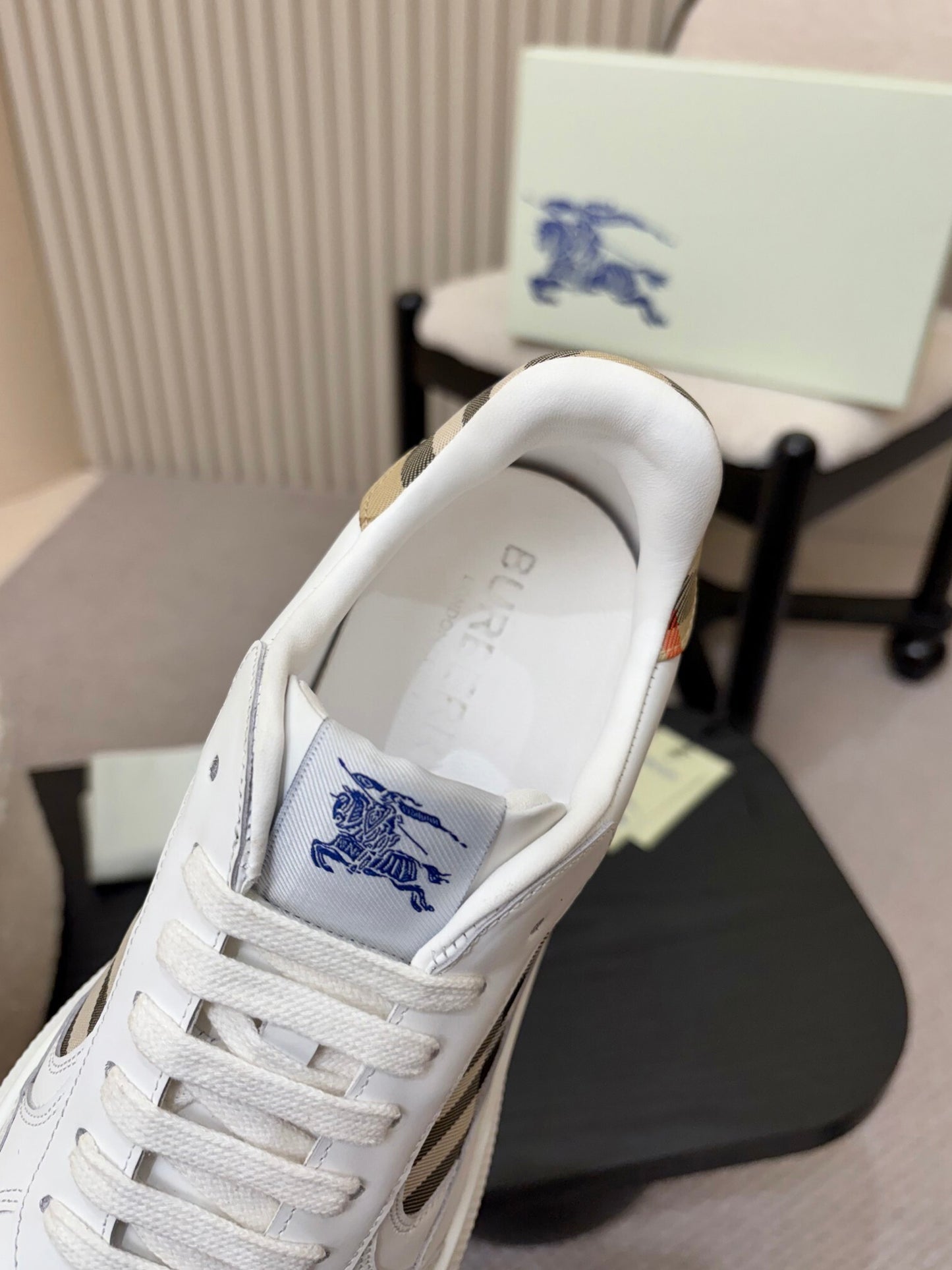 Check Trainers