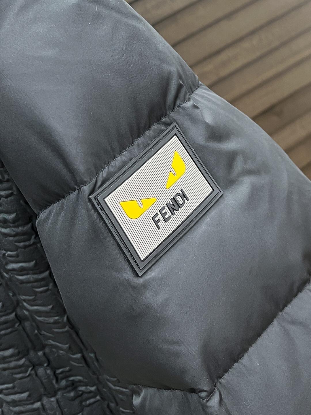 Logo Jacket