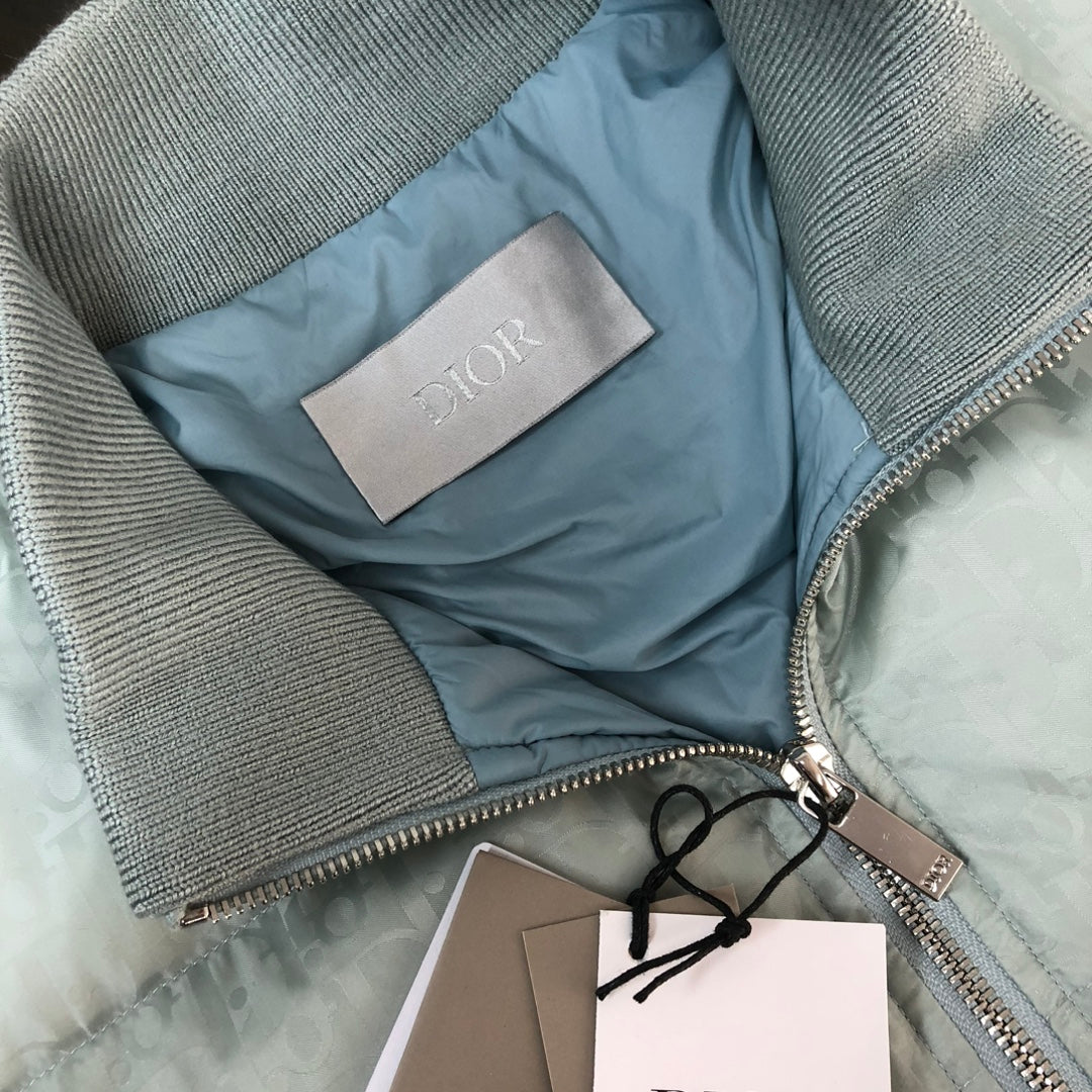 Oblique Jacket