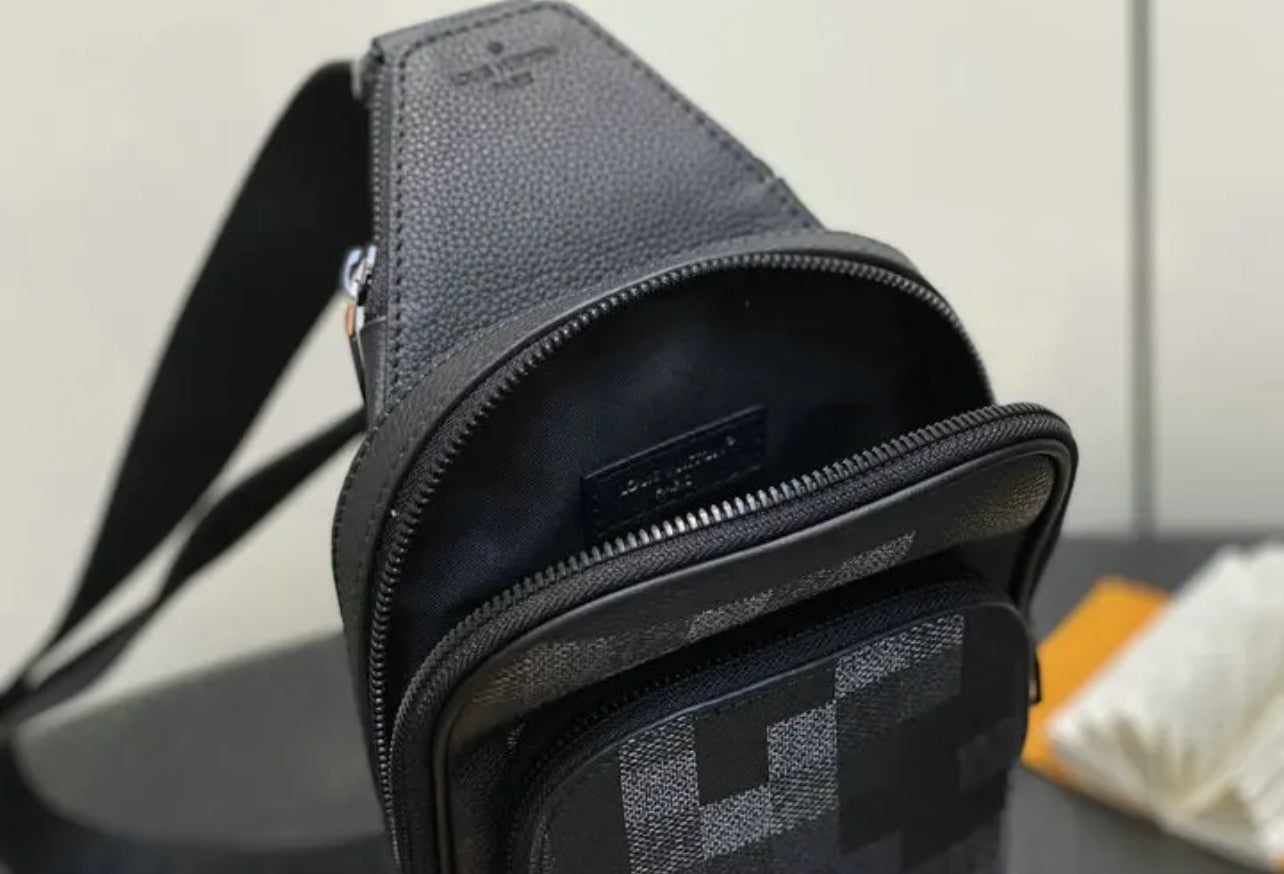 Avenue Sling Bag