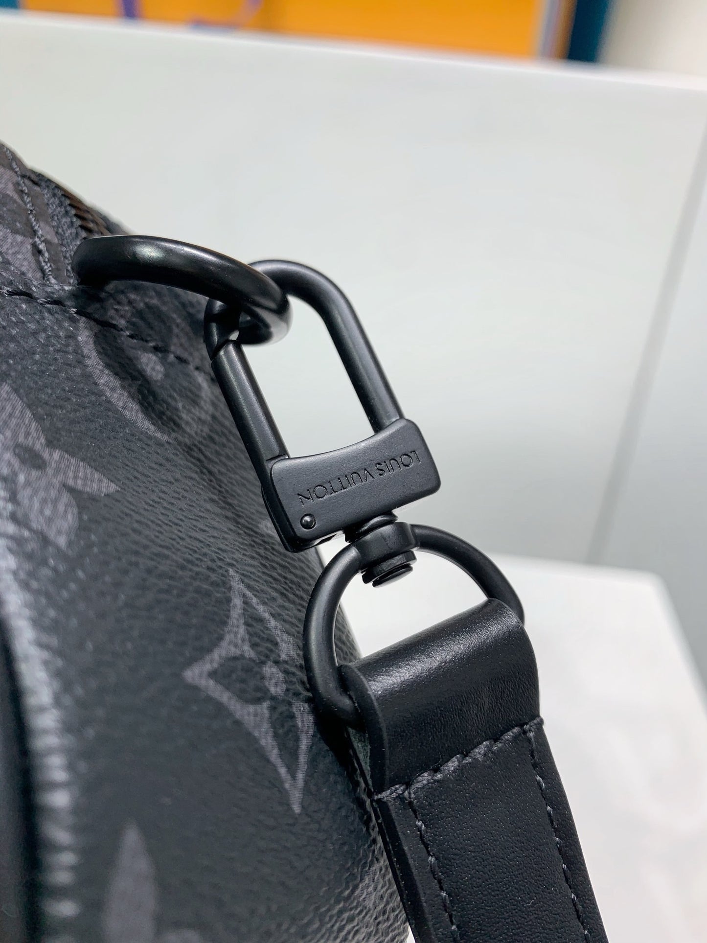 Trocadero Wearable Wallet