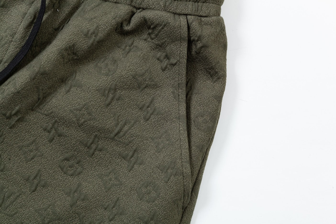 Logo Shorts