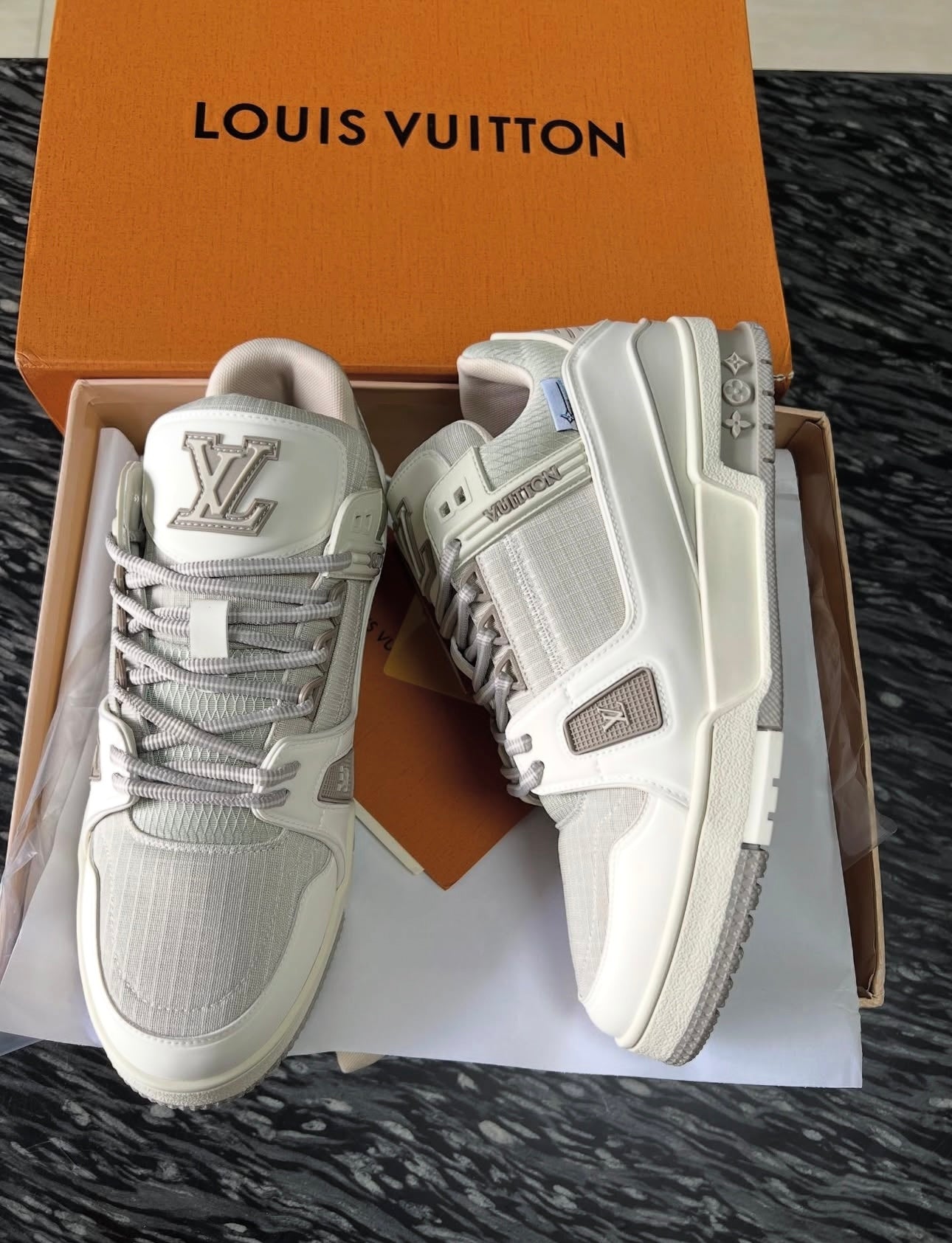Logo Trainers