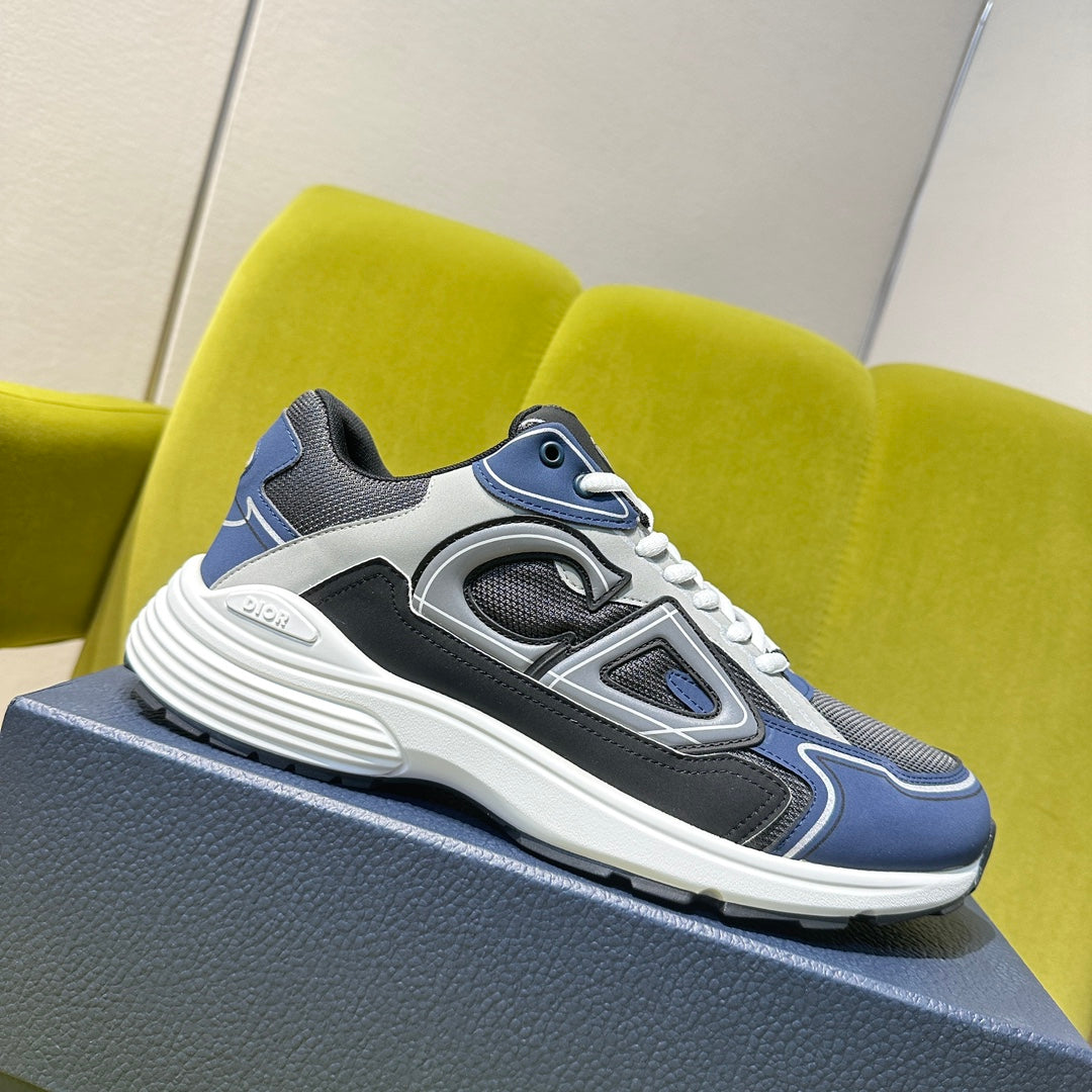 B30 Sneaker