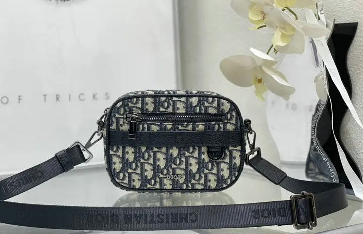 Mini Safari Bag