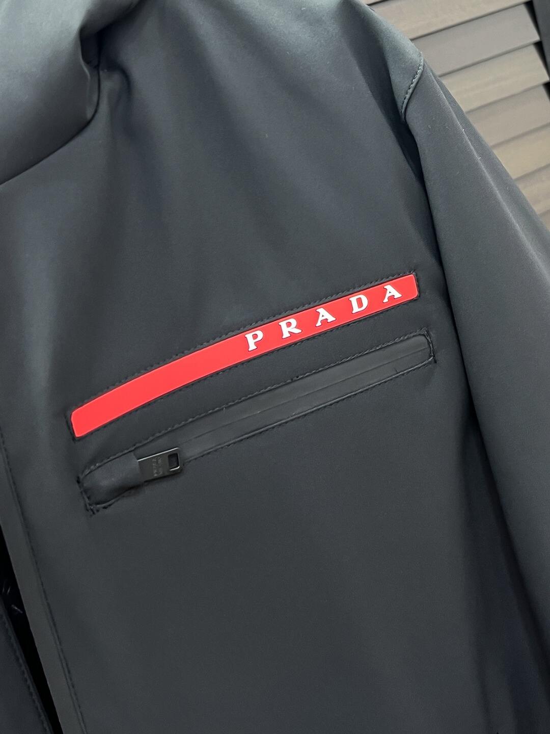 Logo Jacket
