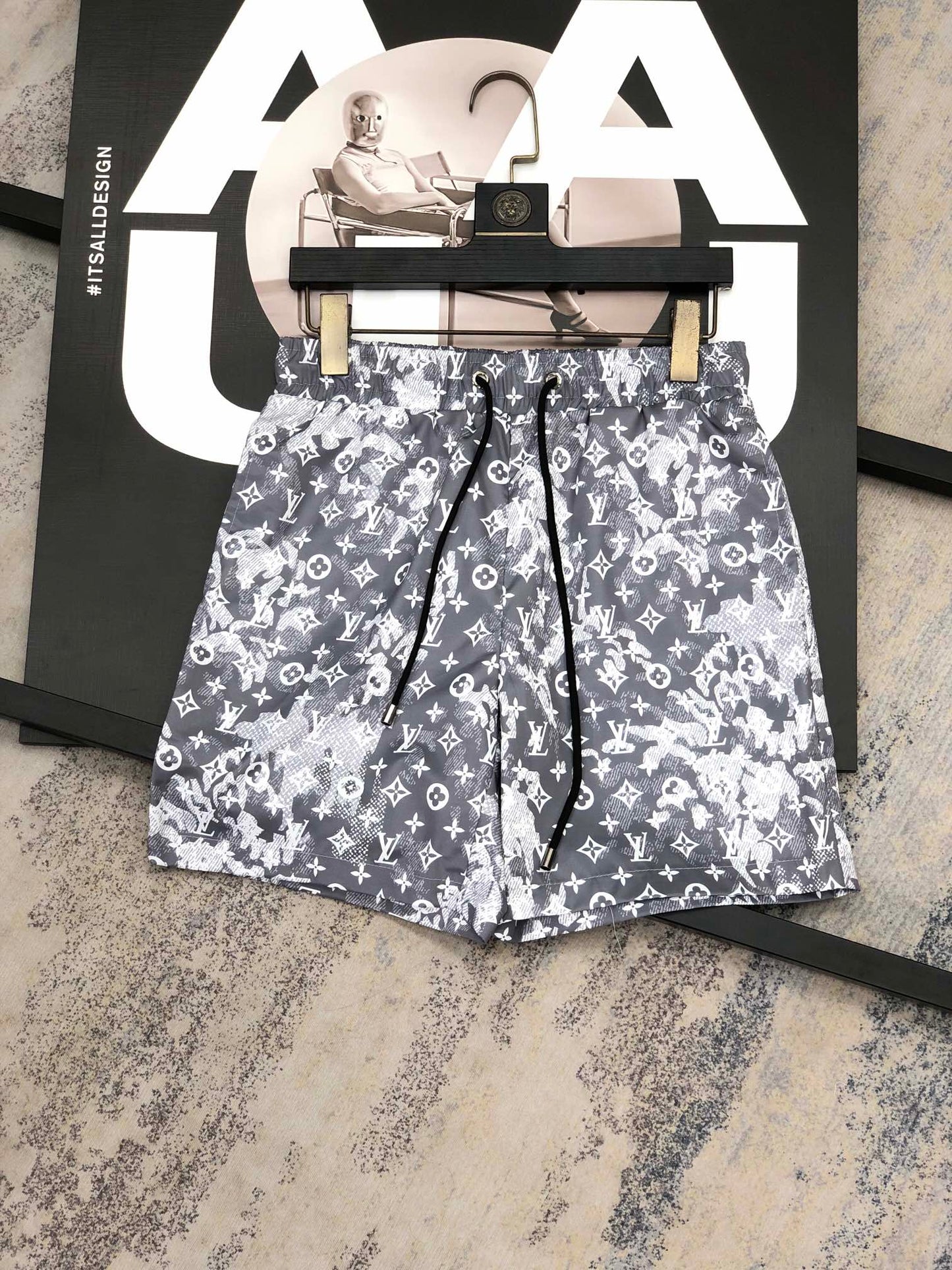 Logo Shorts