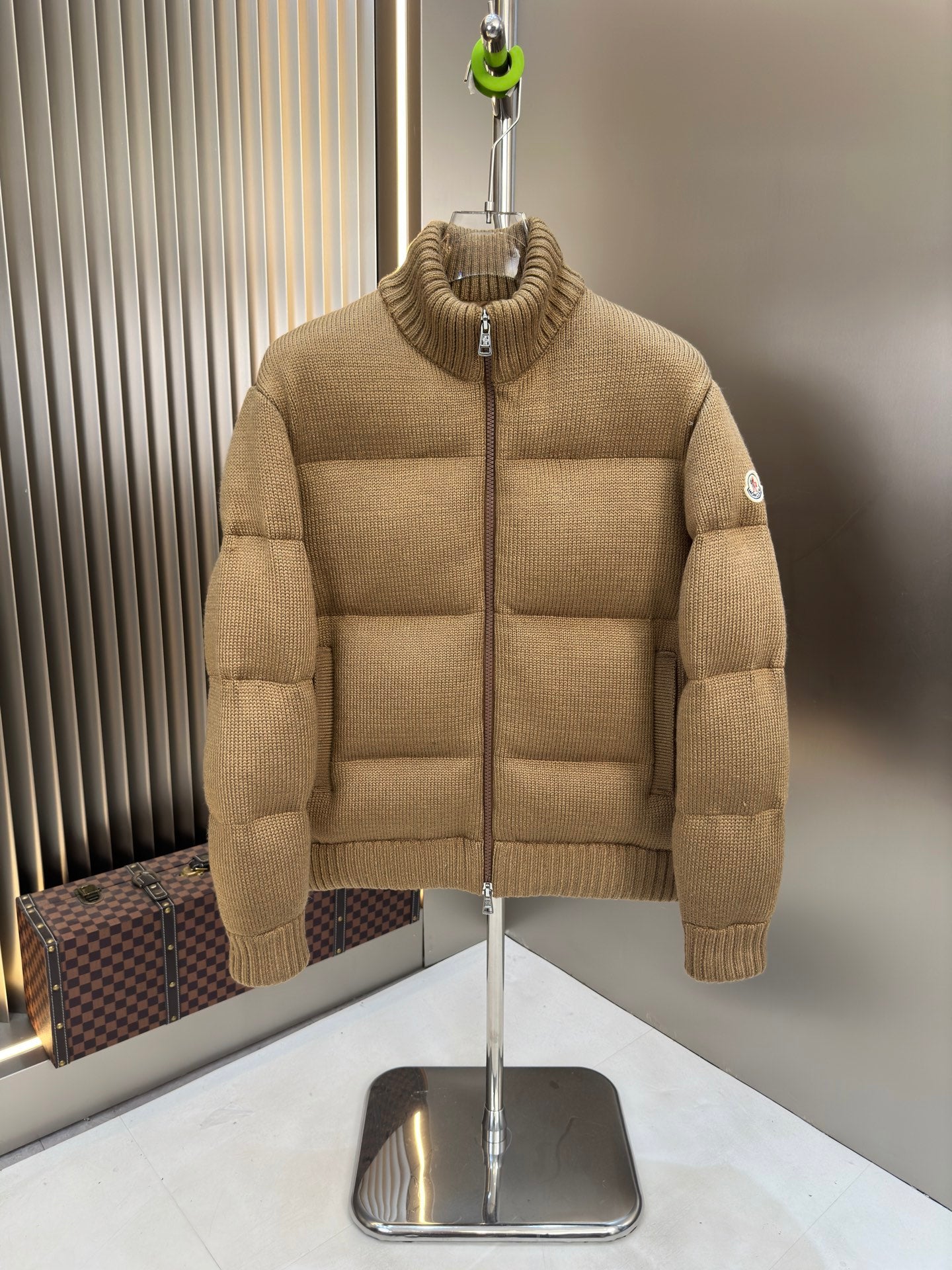 Besbre Jacket