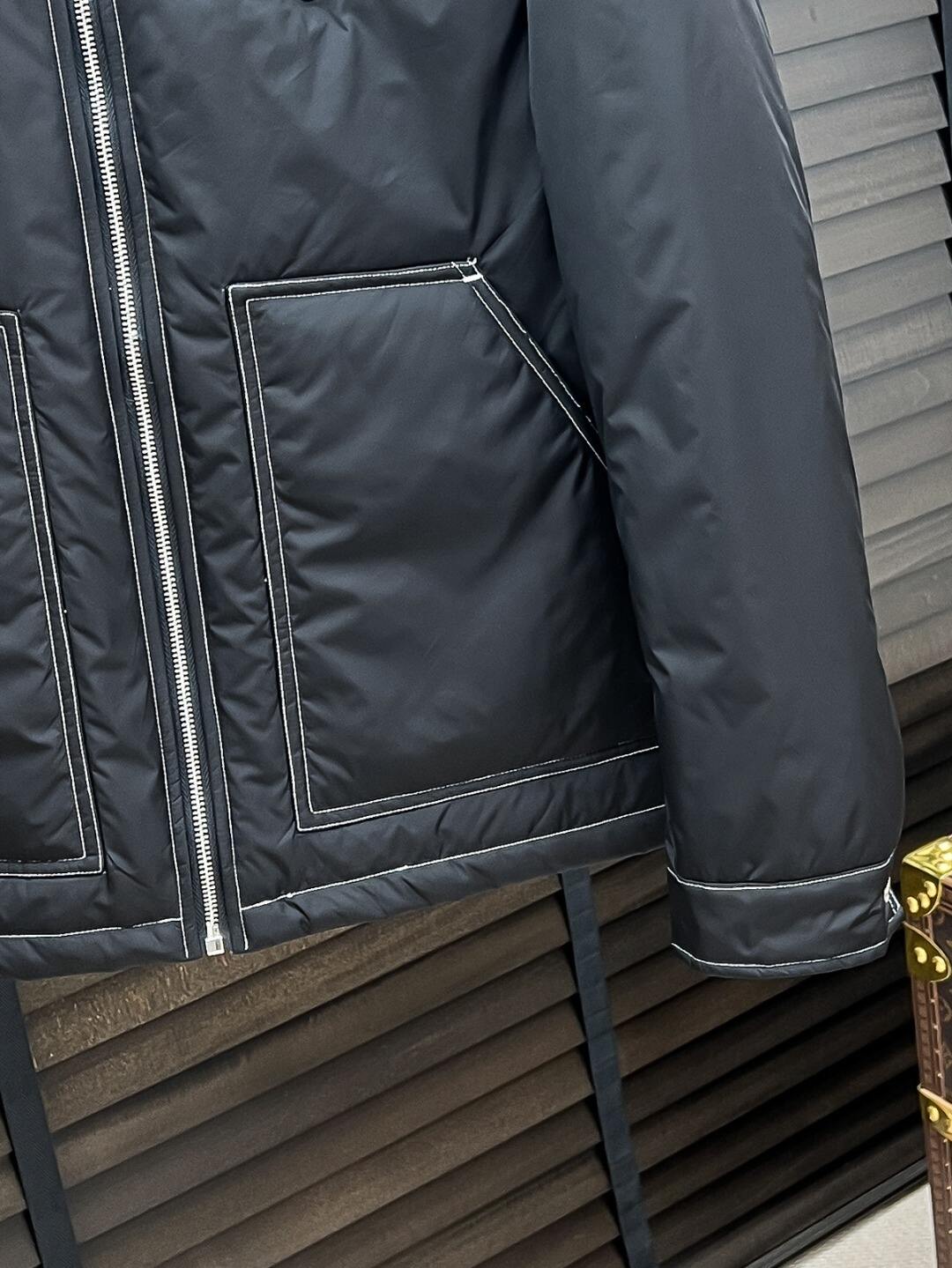 Logo Jacket