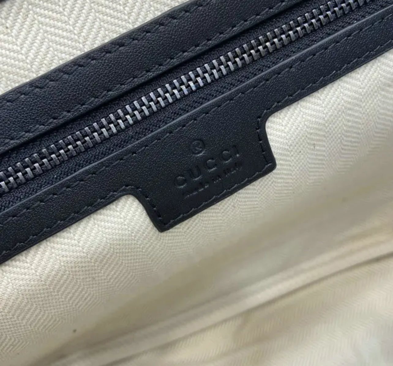 Medium Messenger