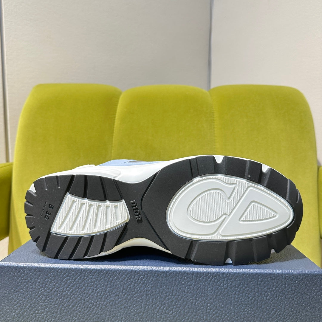 B30 Sneaker