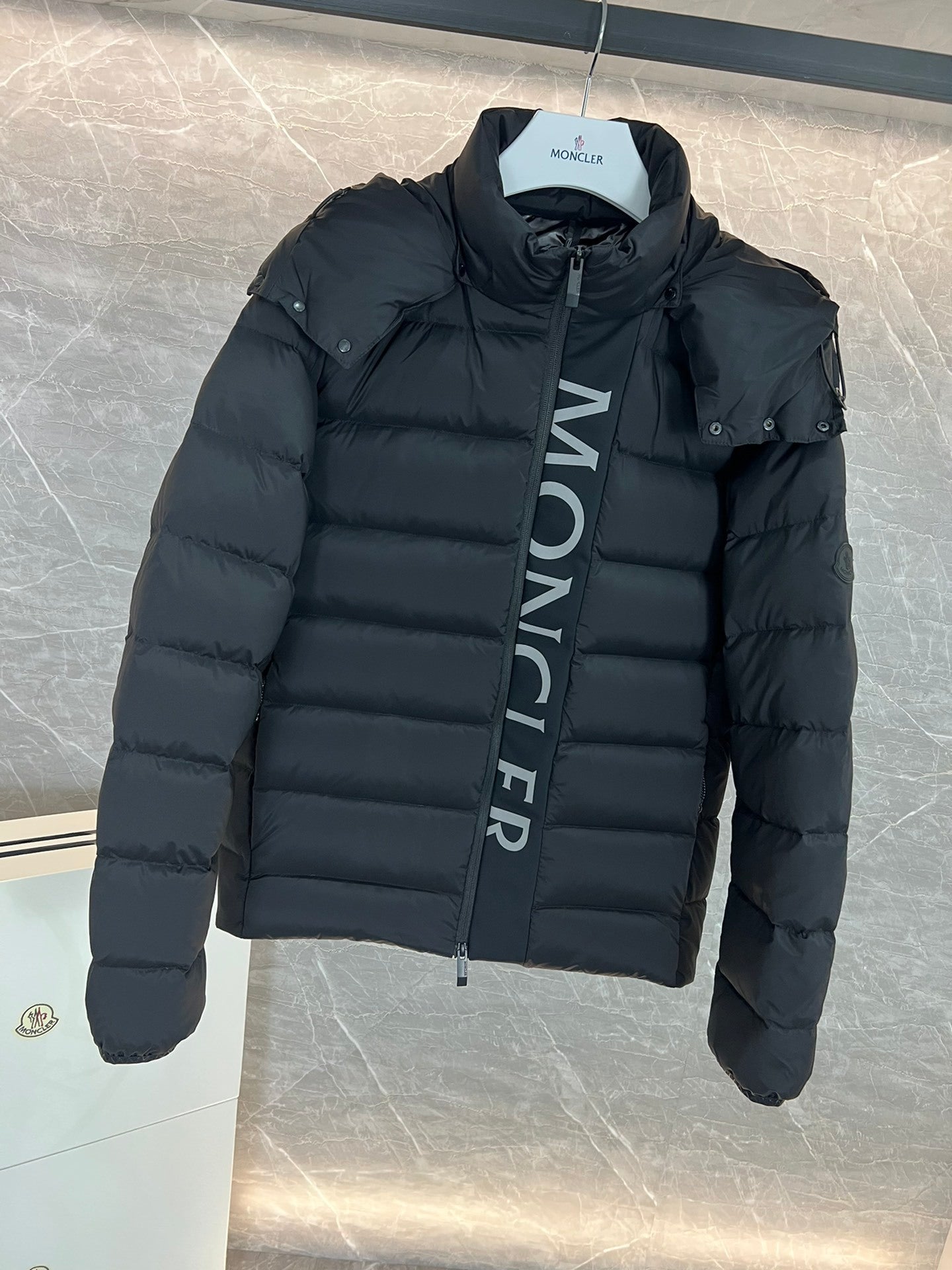 Mengjia Jacket