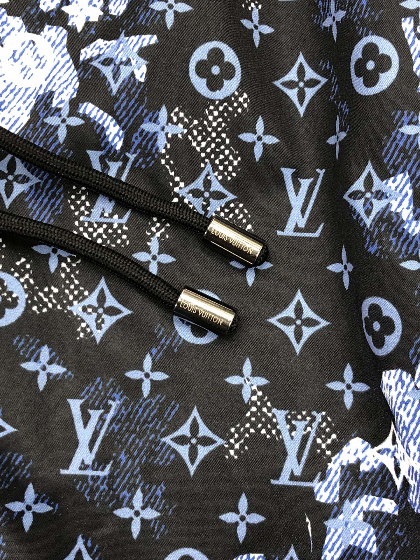 Logo Shorts