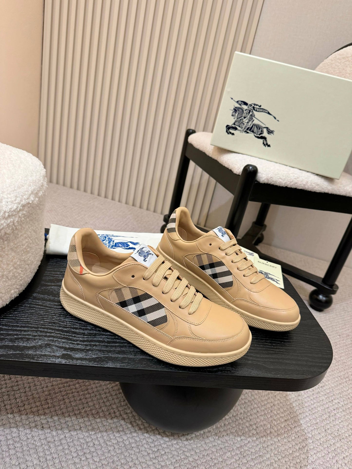 Check Trainers