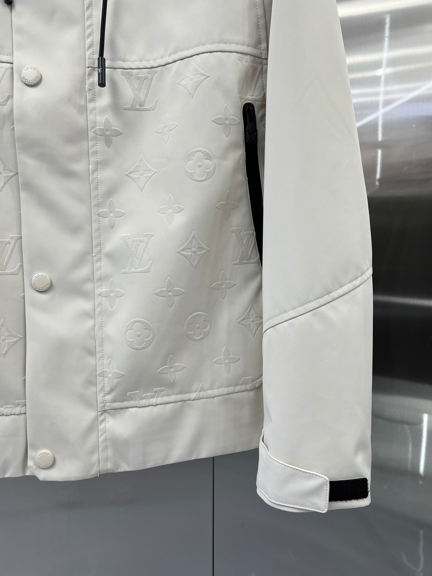 Logo Jacket