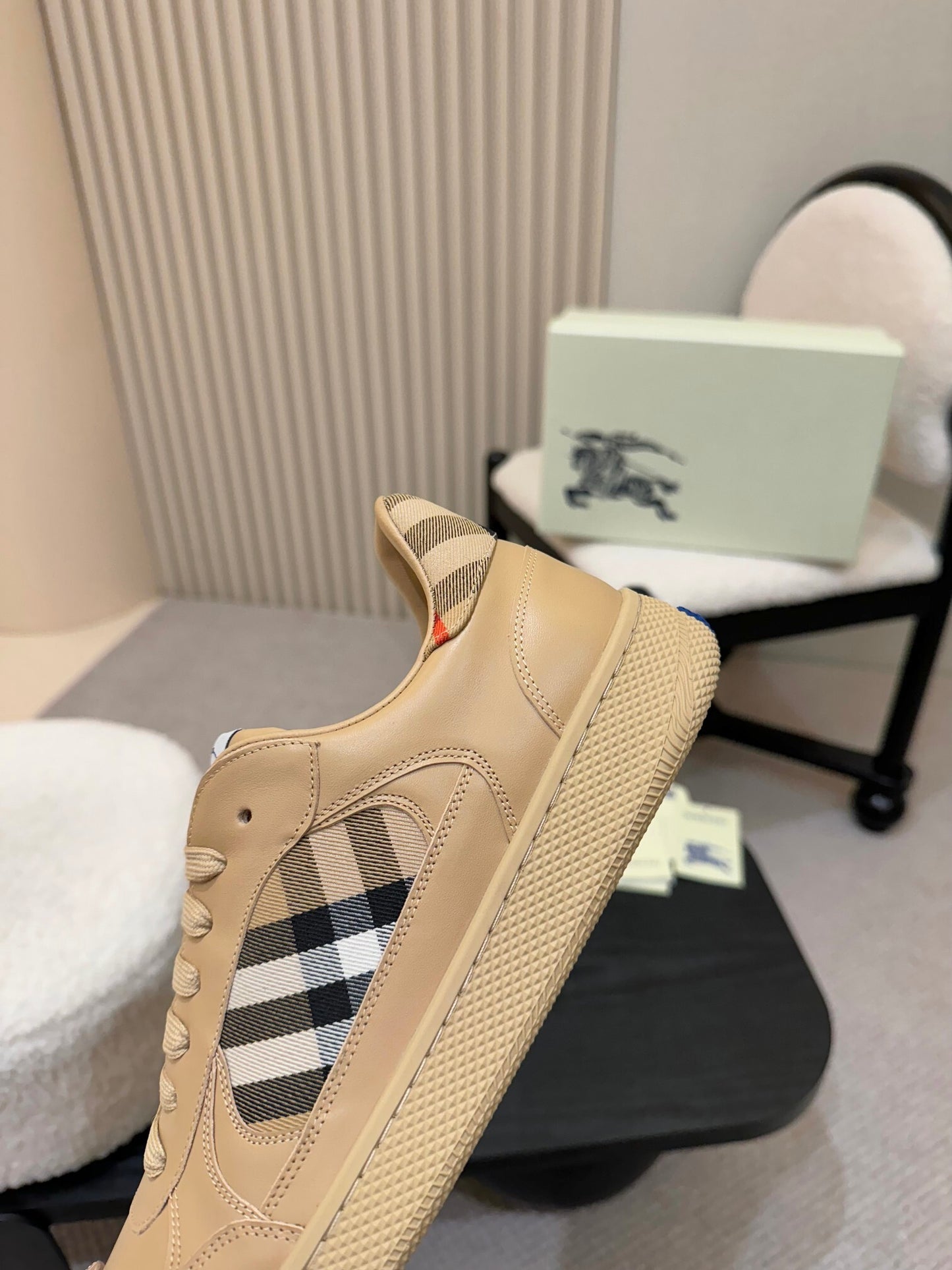 Check Trainers