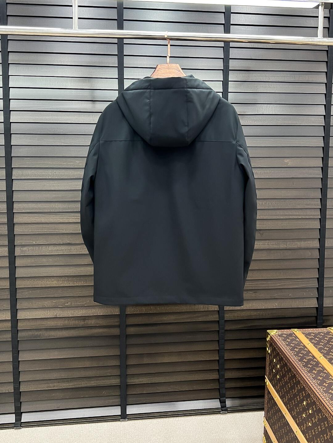 Logo Jacket