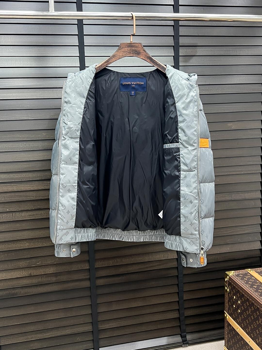 Logo Jacket