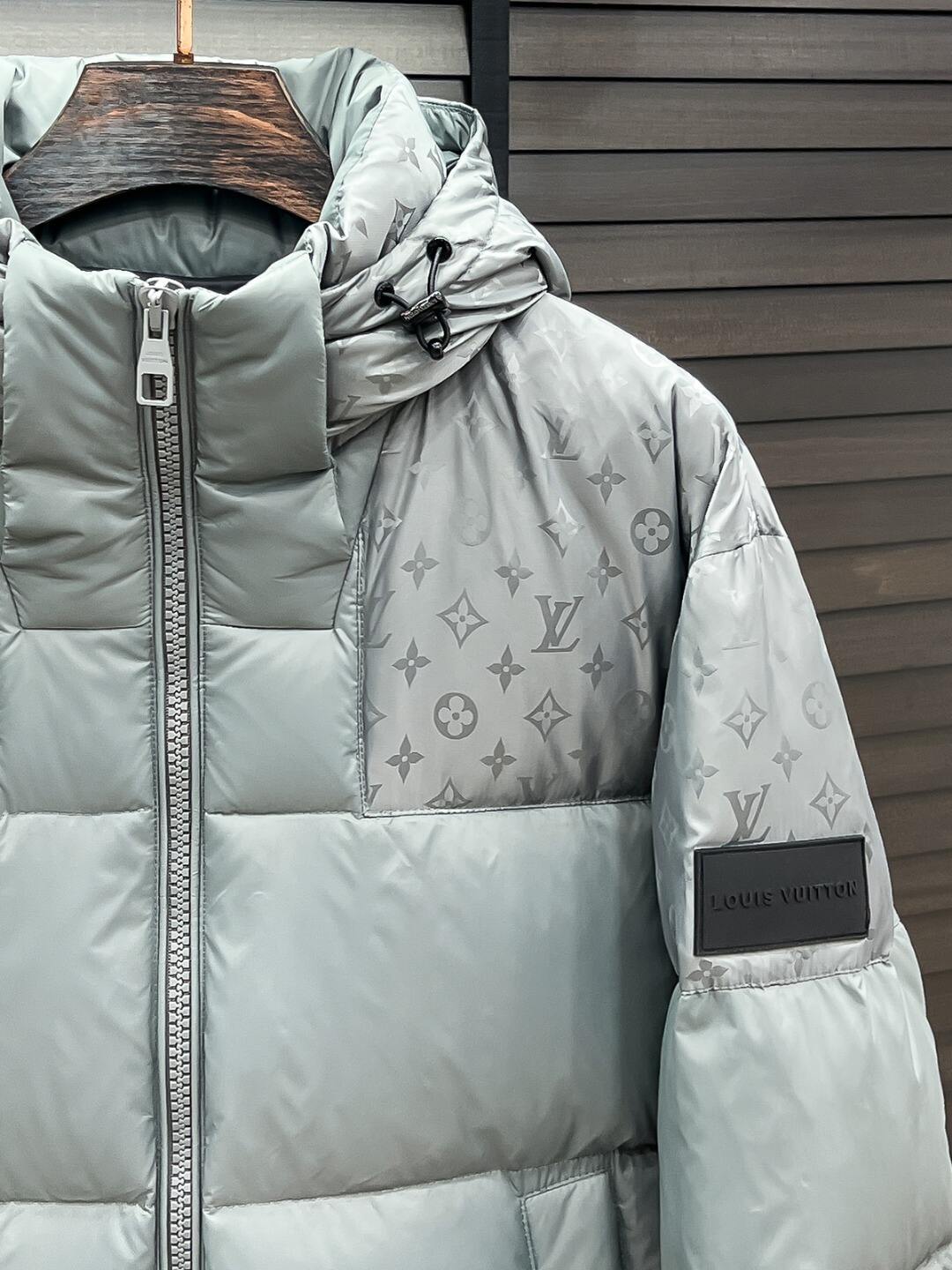 Logo Jacket