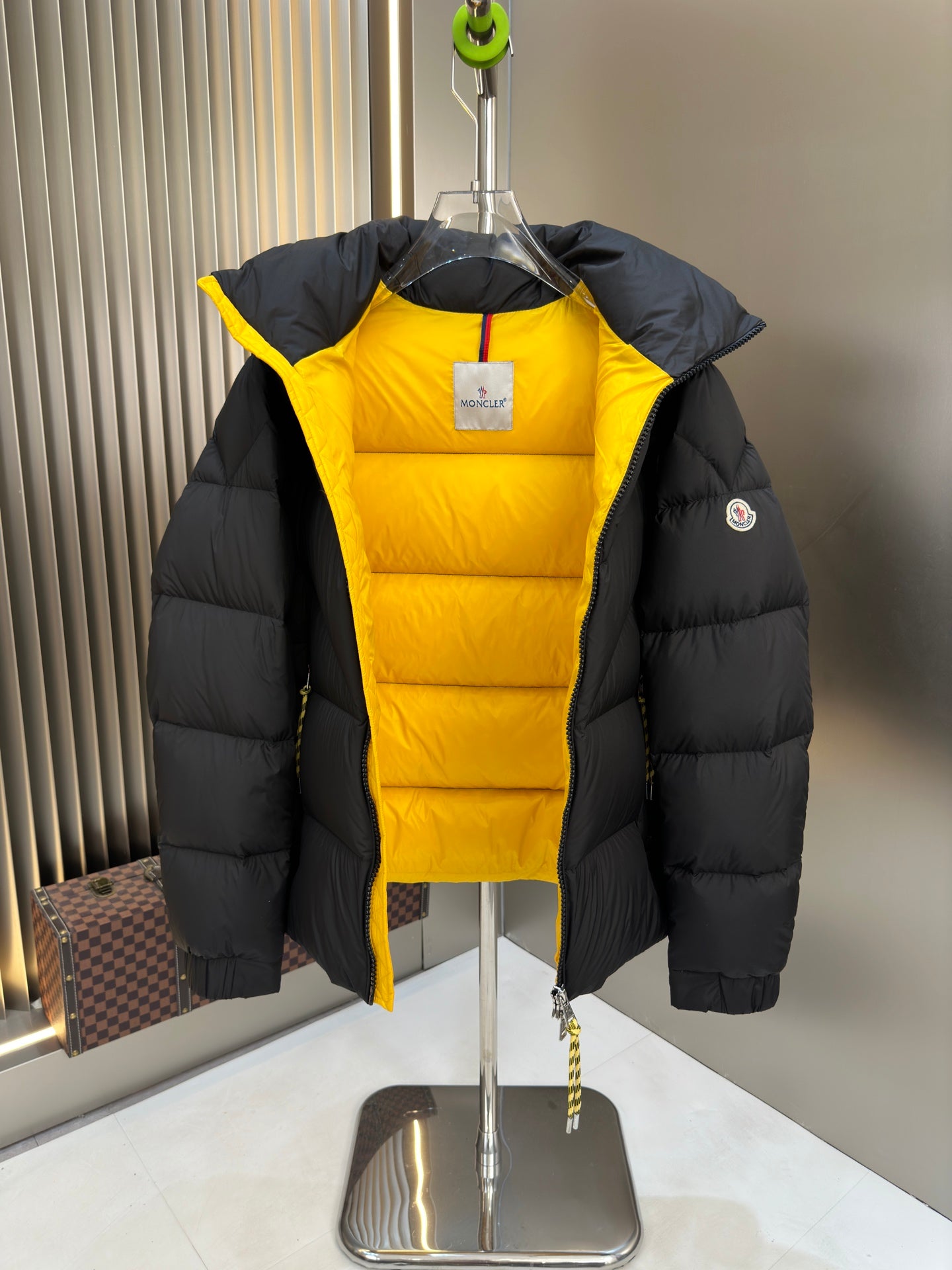 Logo Jacket