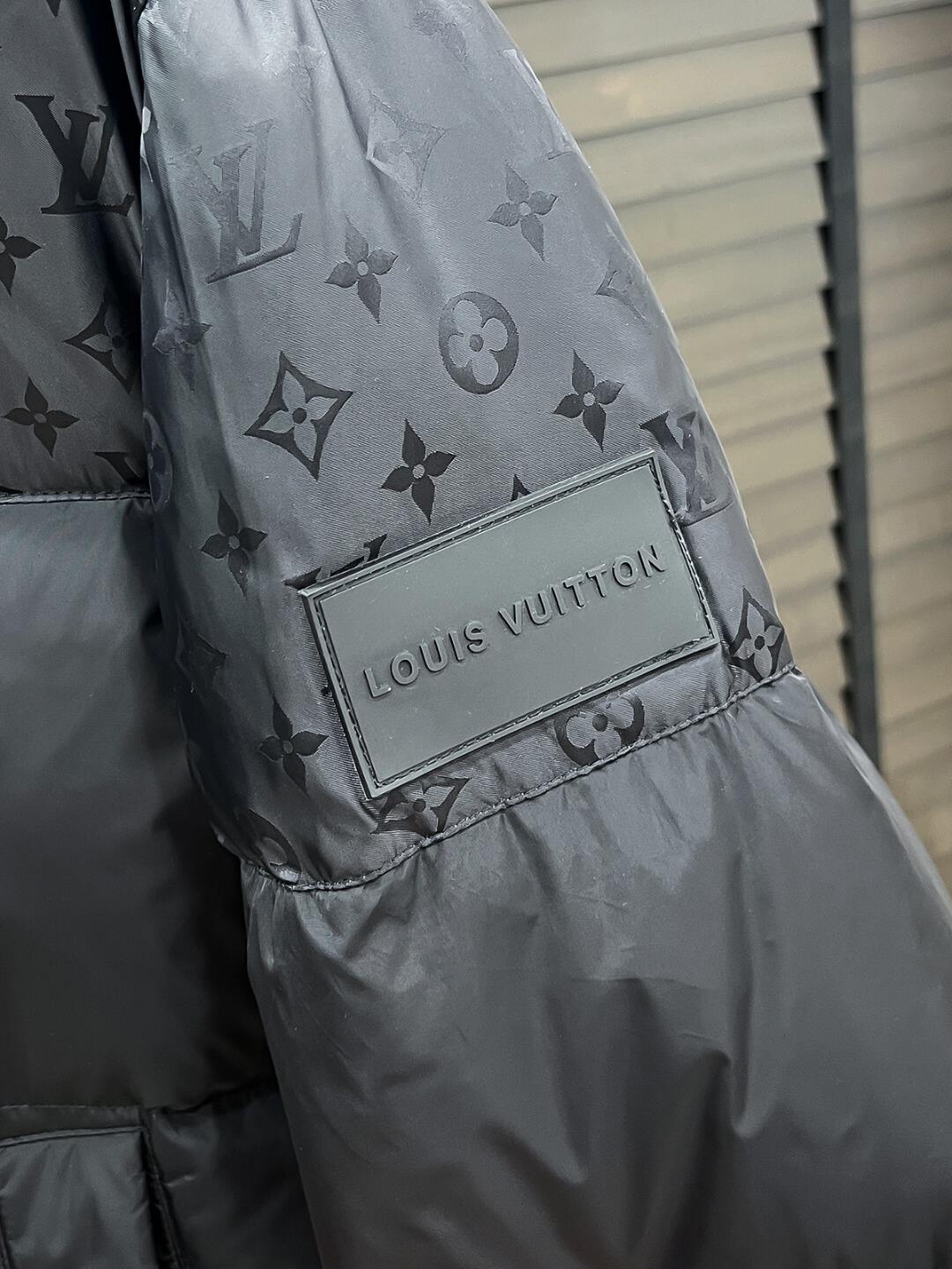 Logo Jacket