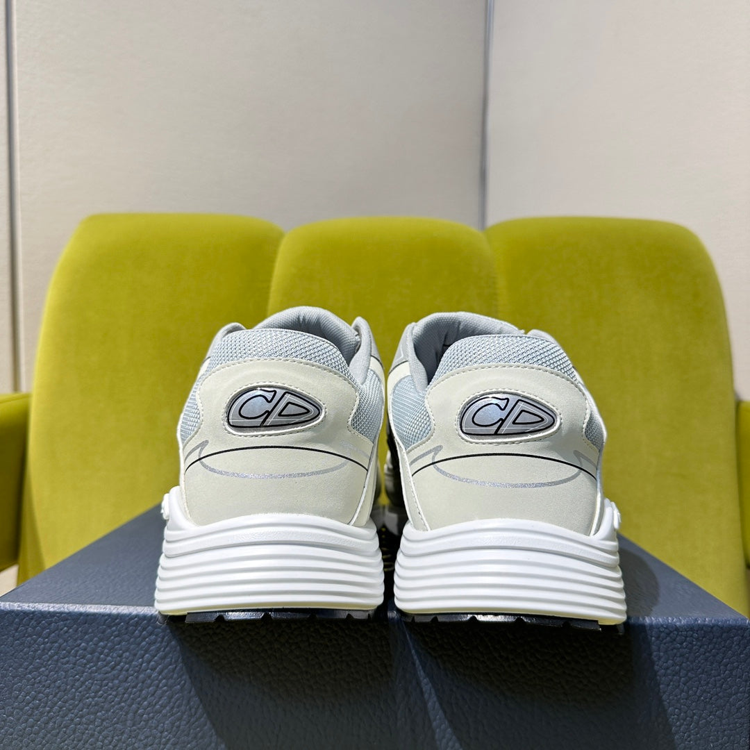 B30 Sneaker