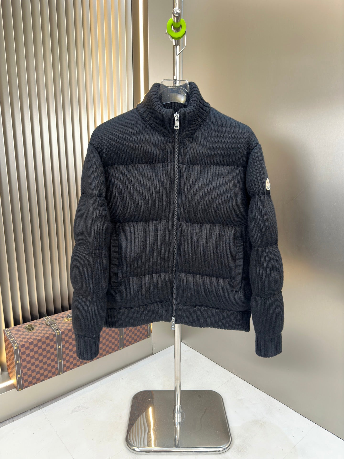 Besbre Jacket