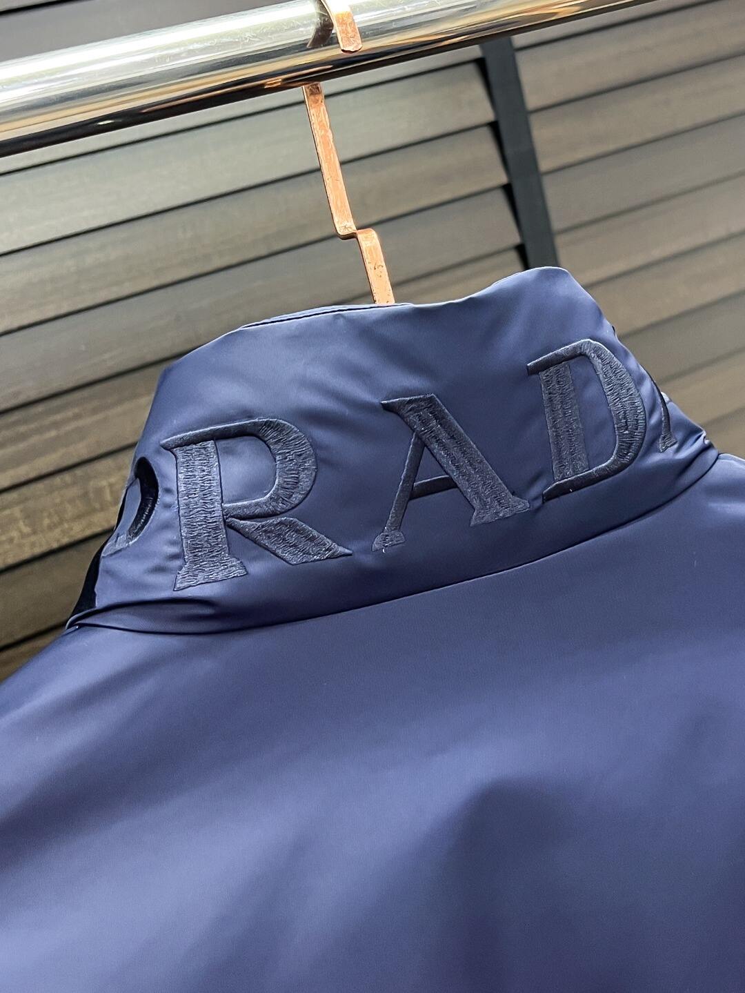 Logo Jacket
