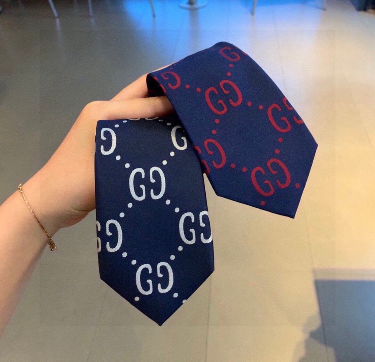 Tie