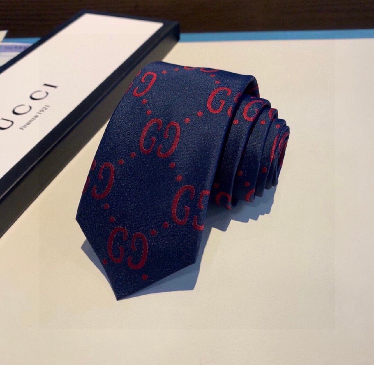 Tie