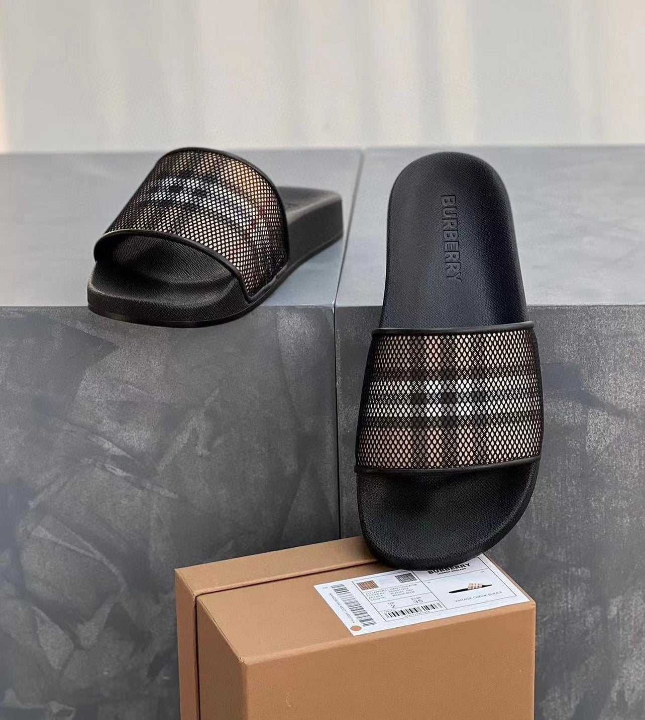Logo Slides
