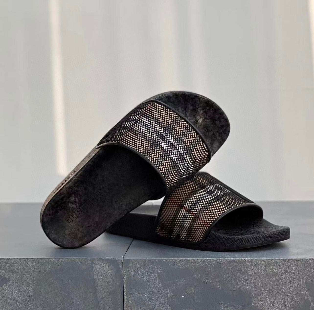 Logo Slides