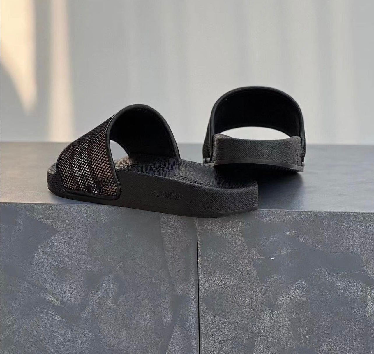 Logo Slides