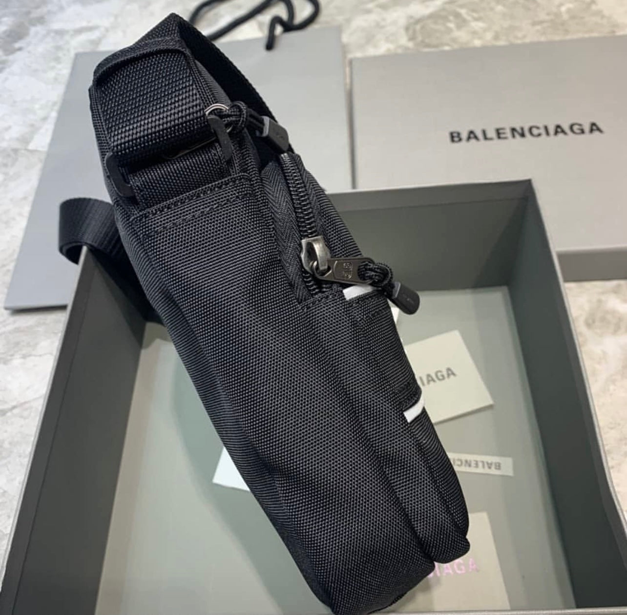 Small Sport Messenger