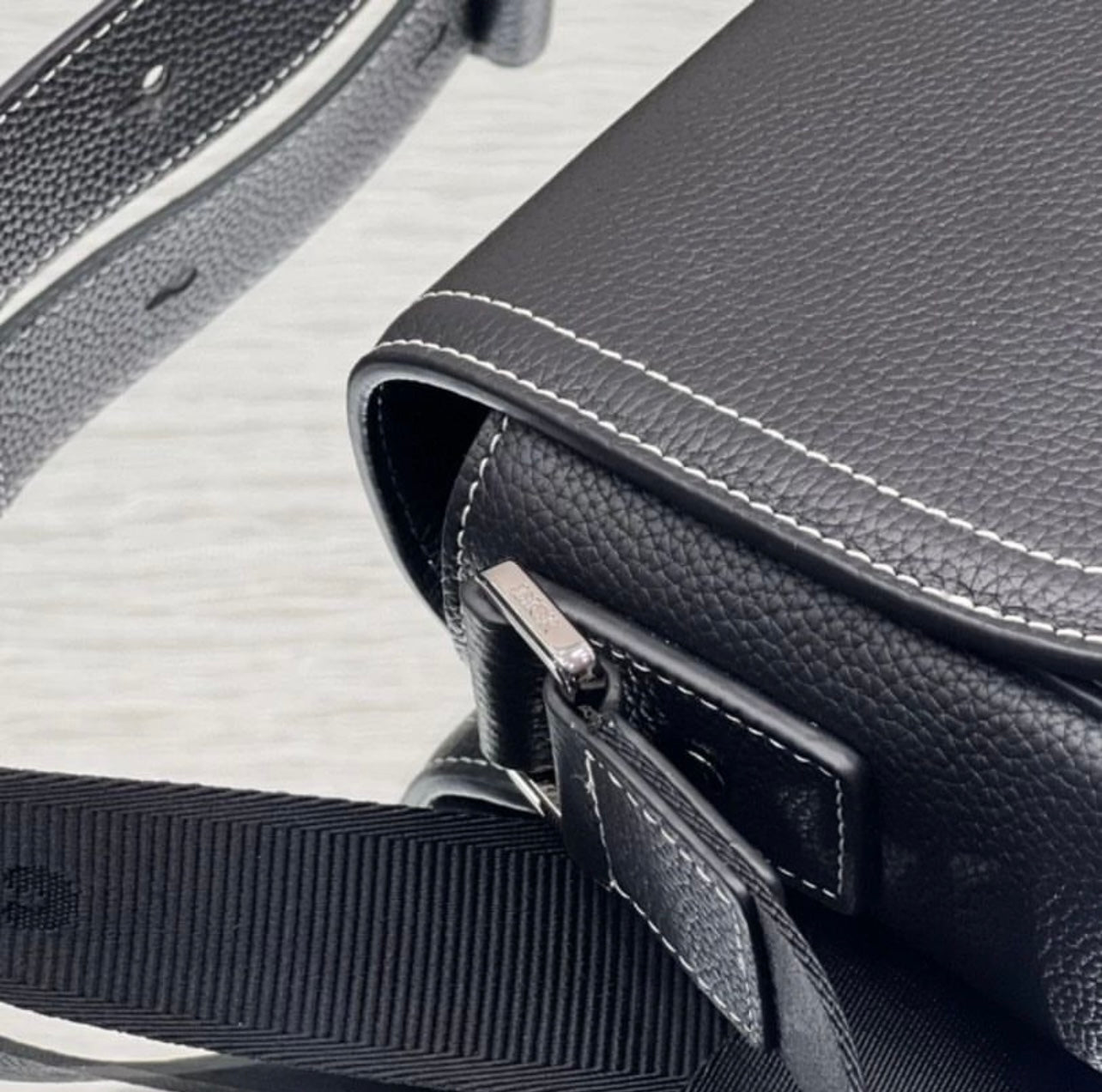Saddle Messenger Bag
