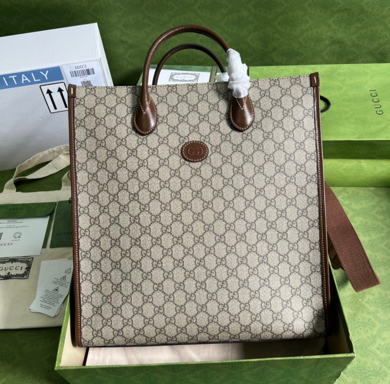 Medium Tote