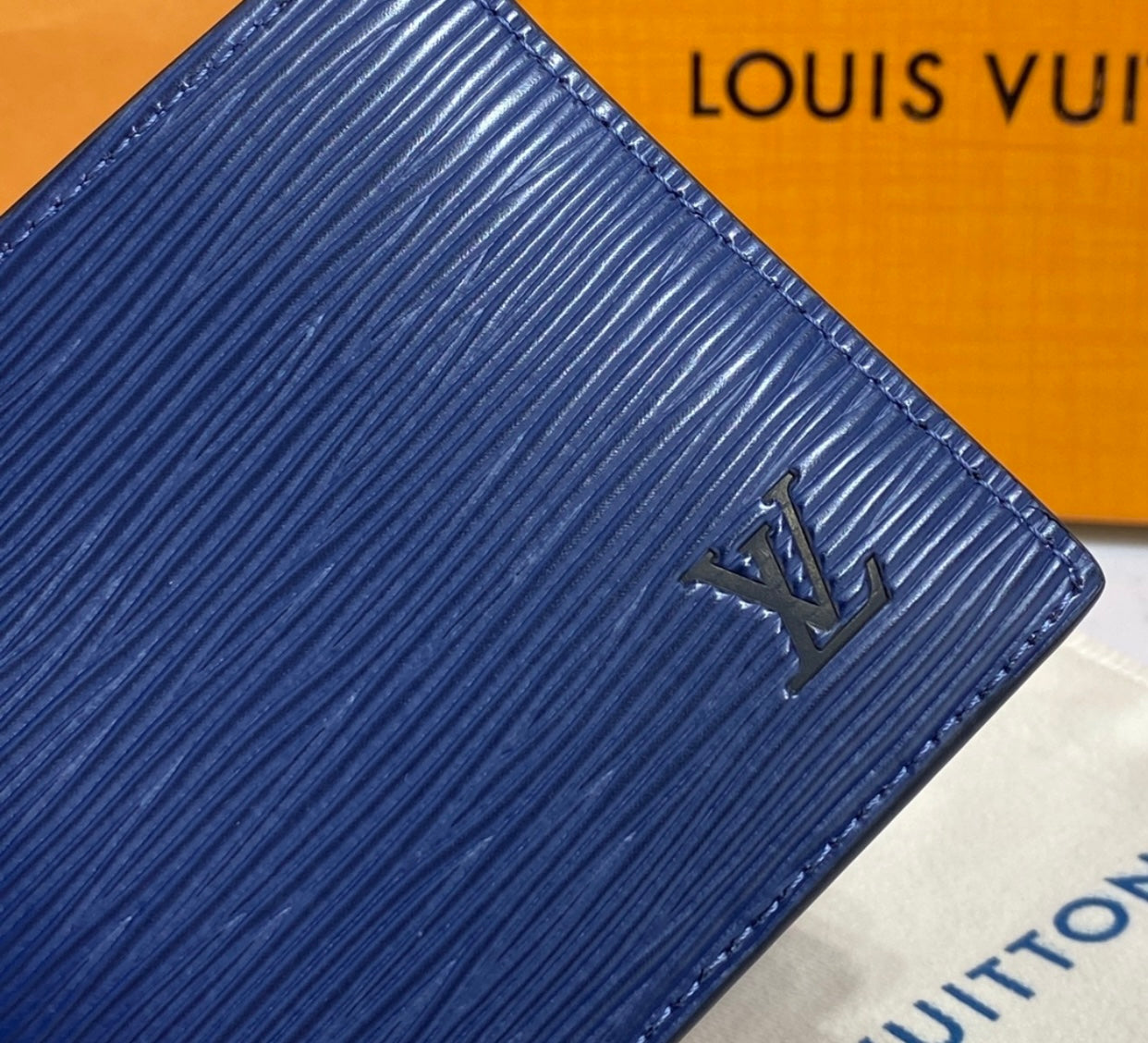 Multiple Wallet