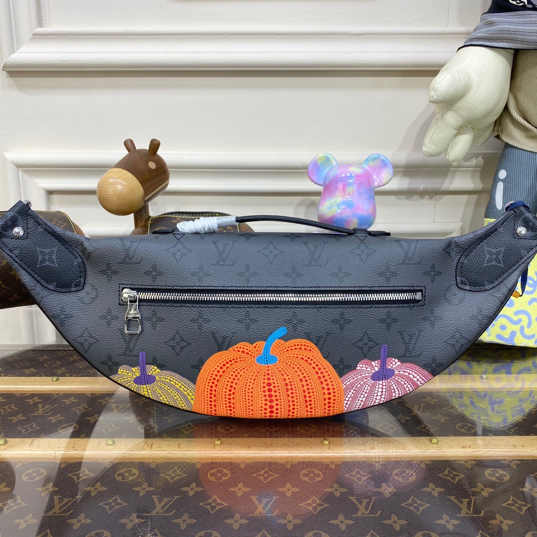 Maxi Bumbag