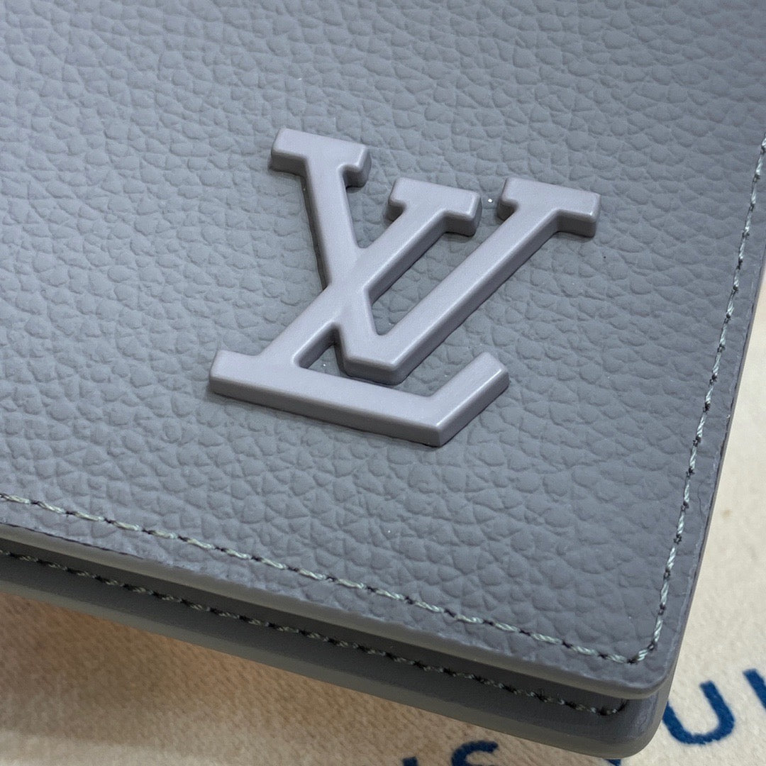 Multiple Wallet