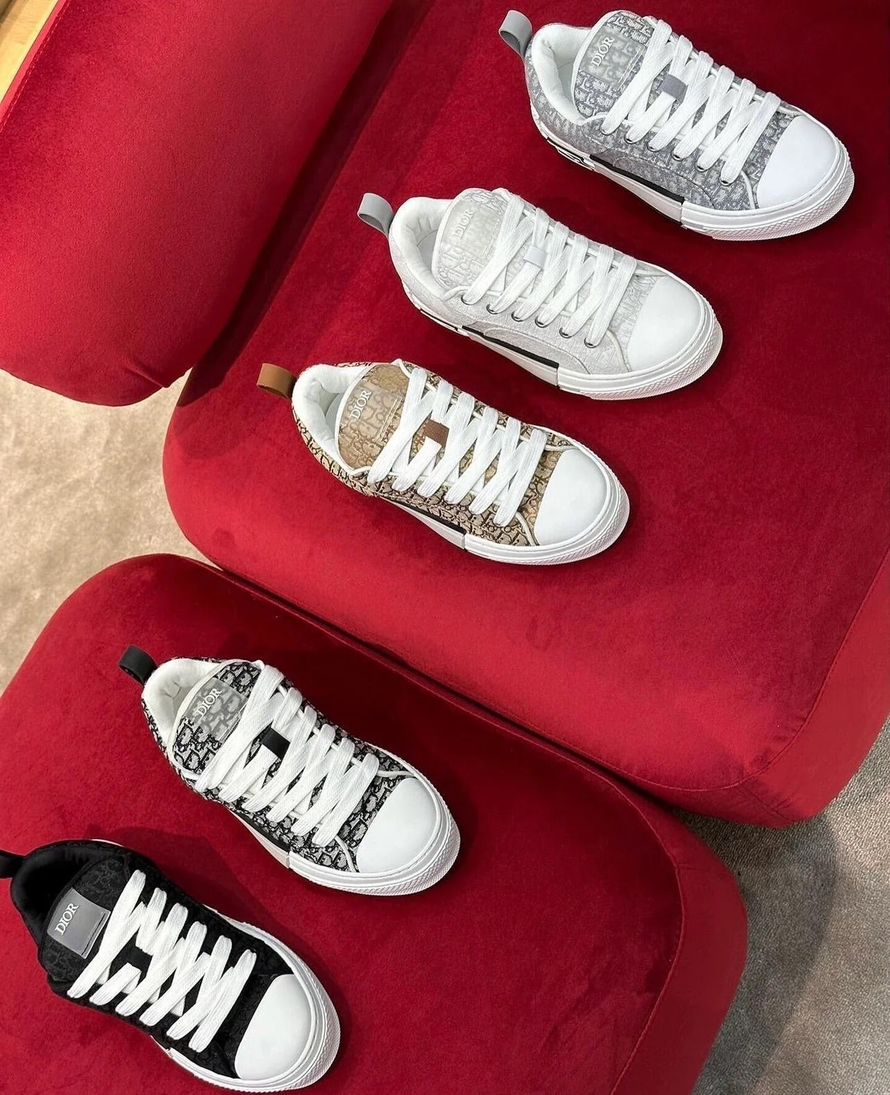 B23 Skate Sneaker