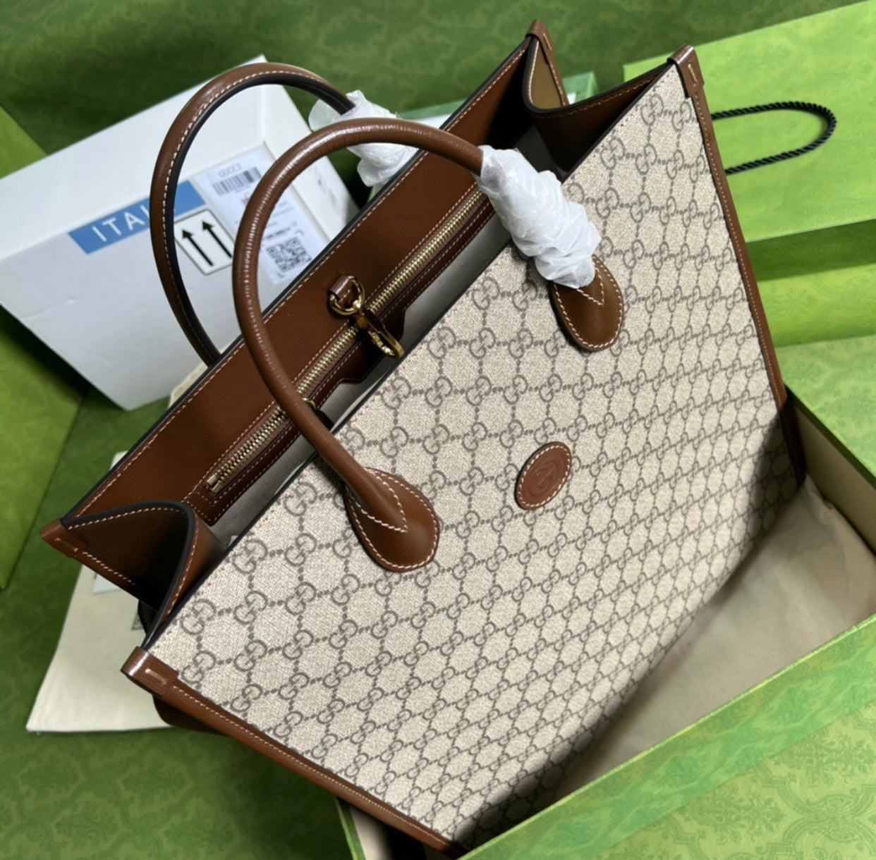 Medium Tote