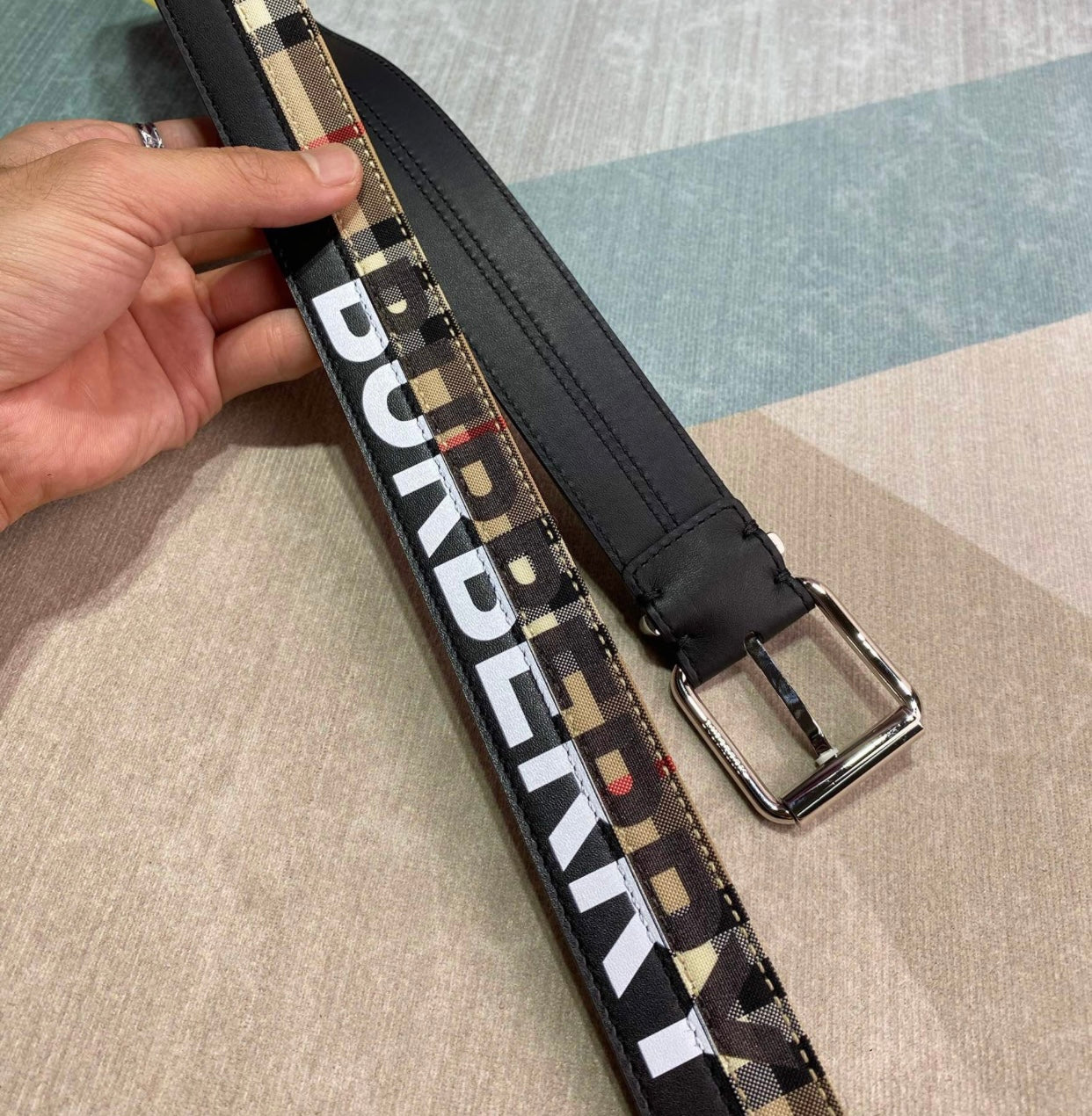 Logo Belt