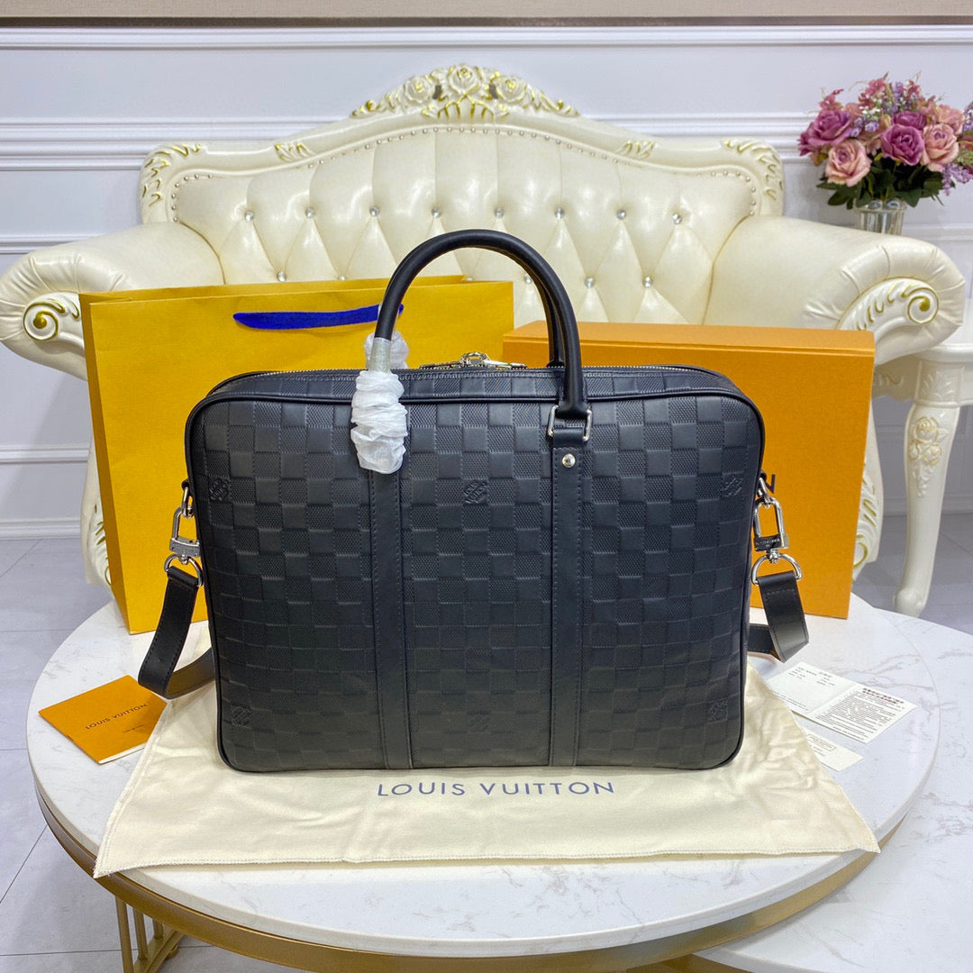 Voyage Briefcase